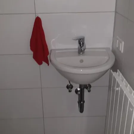 Private Askinartar * 美因茨